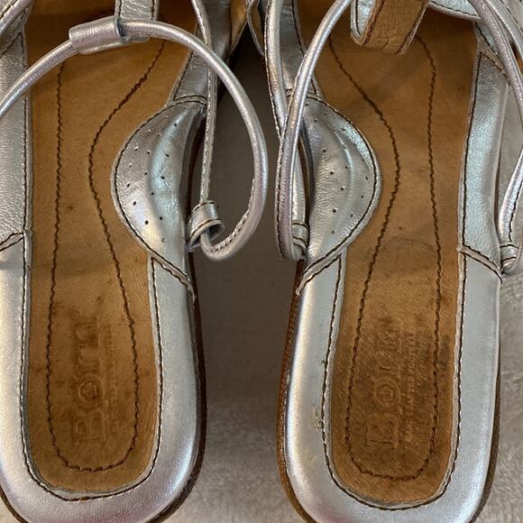 Born Silver Metallic Strappy Leather Sandals Size 8 - Picture 8 of 12